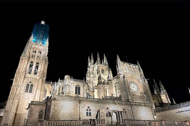 Andamio Catedral Burgos iluminación